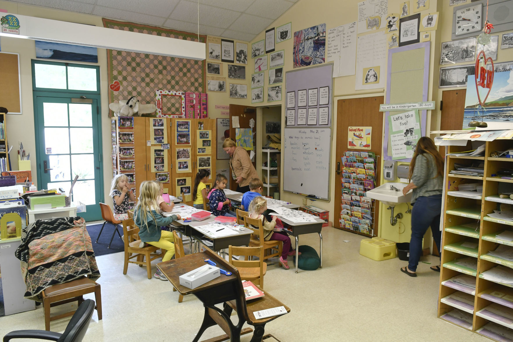 052119 Vista de las Cruces school 12.jpg